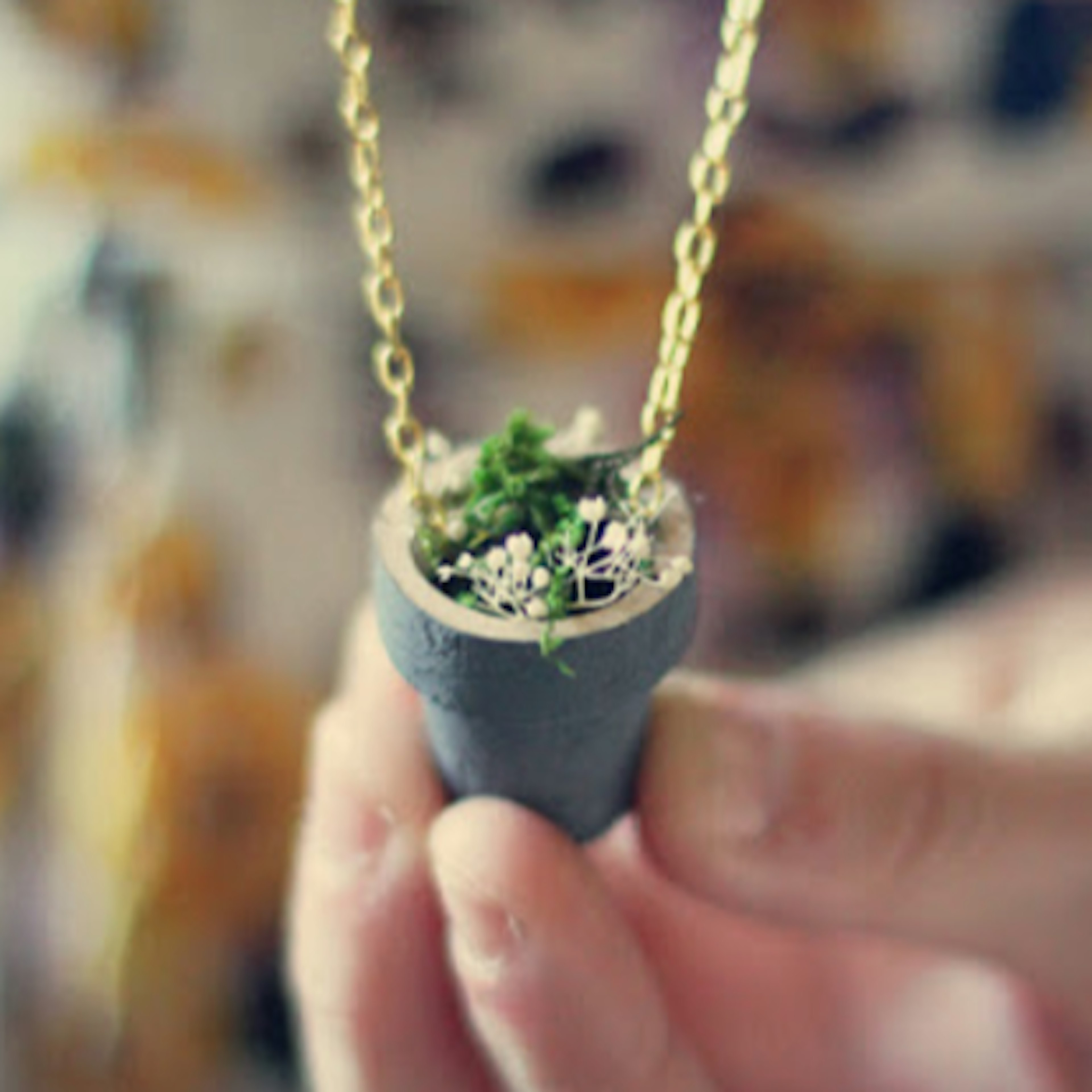 tiny Flower Pot Necklace