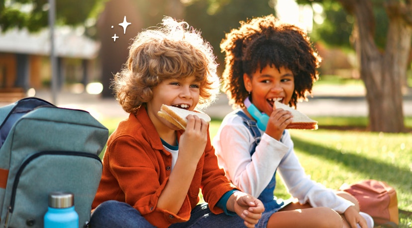 Kids eating summer sandwiches